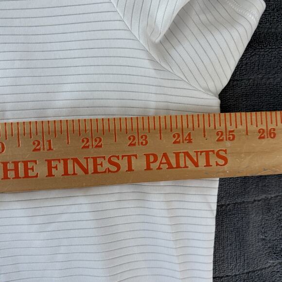 Athleta Subtle Striped Round Neck White T-Shirt Short Sleeve Size 2X - Picture 12 of 13